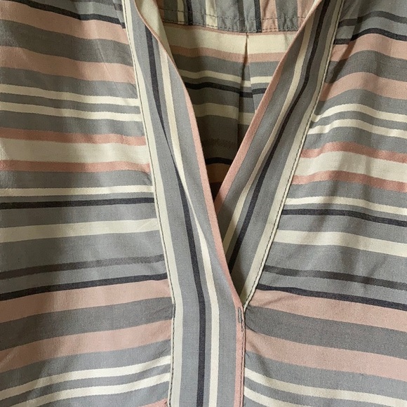 🤍Lou&Grey Oversized Blouse - Picture 5 of 6